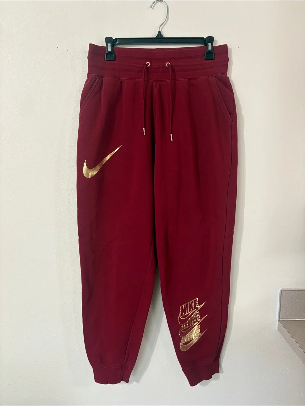 Nike Red And Gold Swoosh Jogger Sweatpants Size L